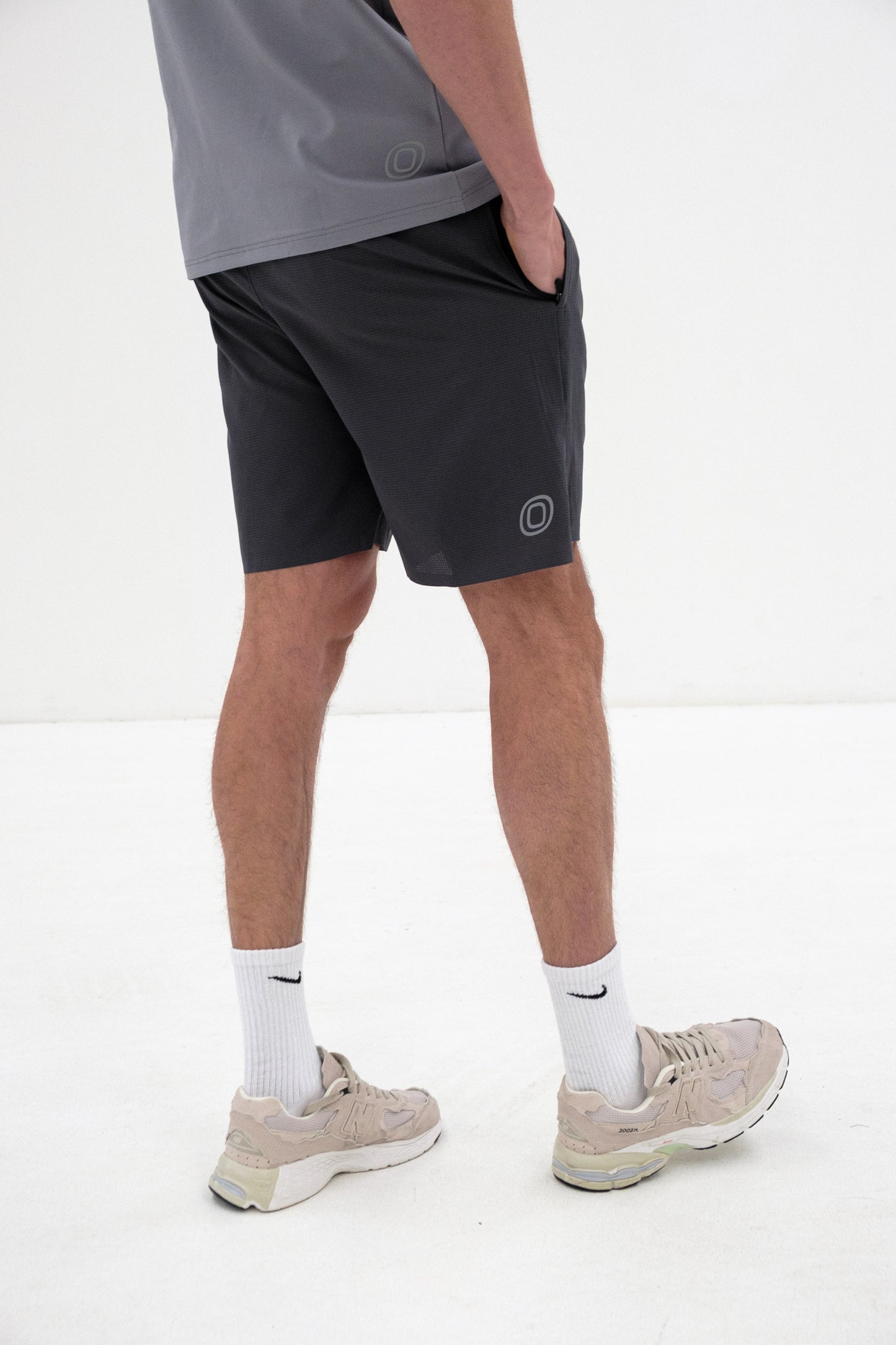 7" Core - Shorts - Dark Grey