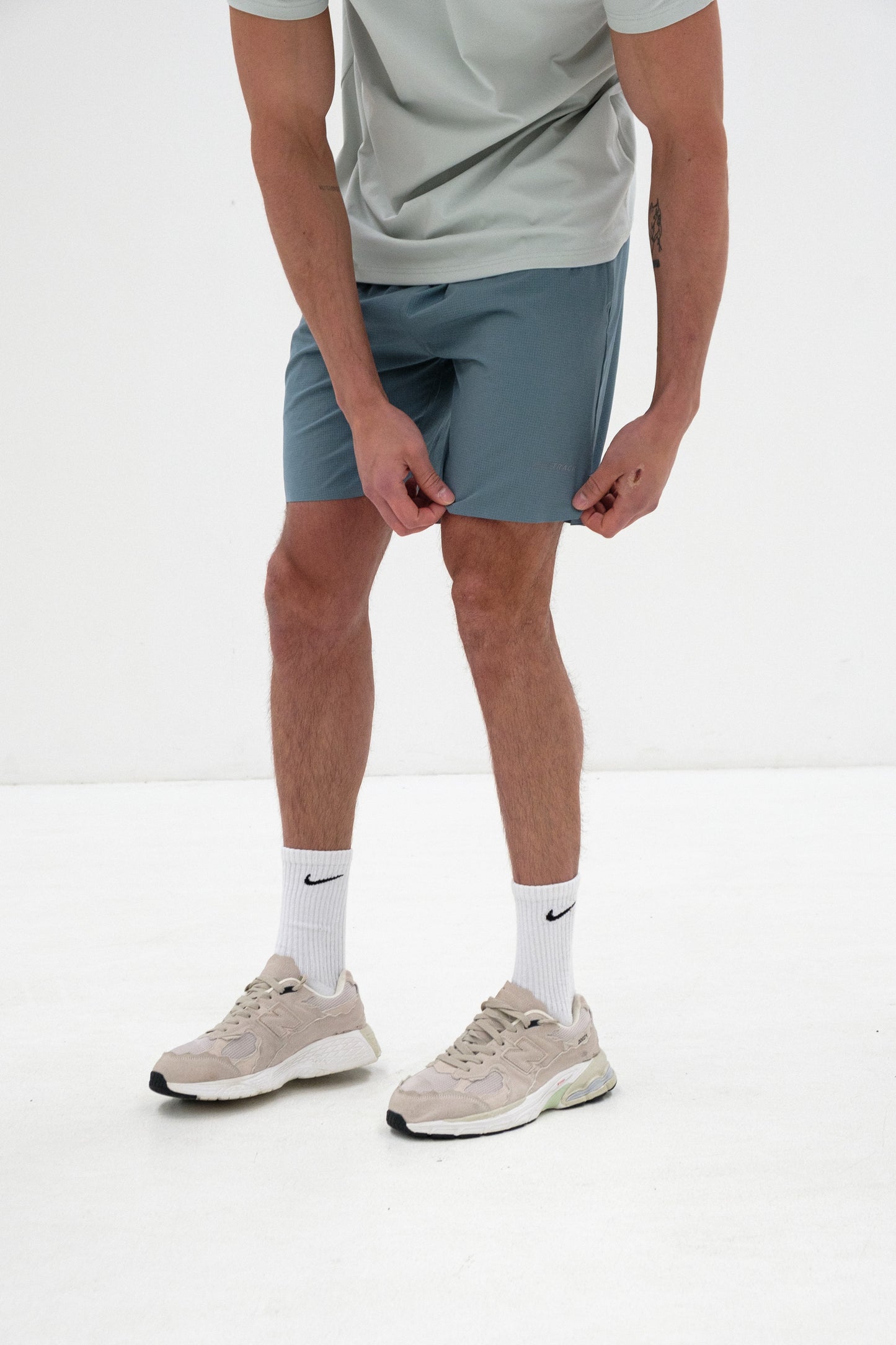 7" Core - Shorts - Green