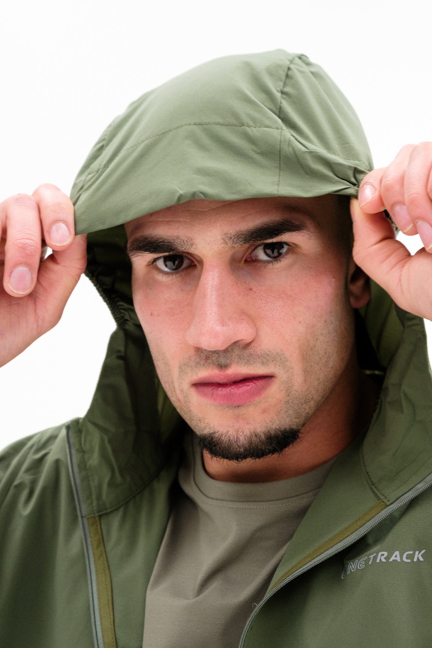 Core - Windbreaker- Dark Green