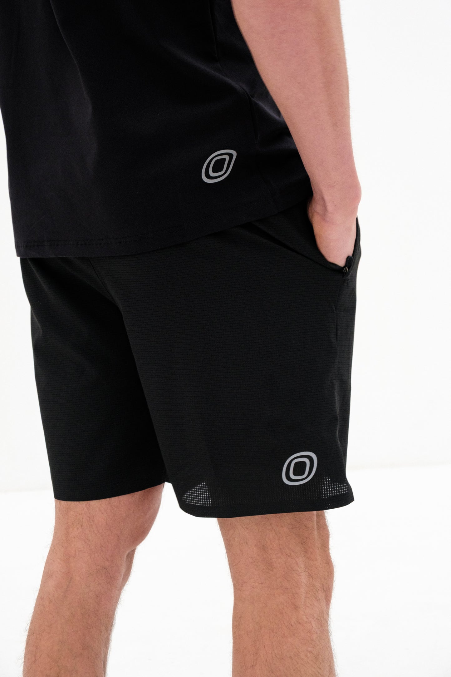 7" Core - Shorts - Black